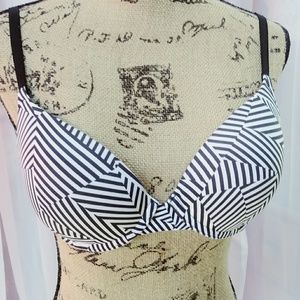 Victoria's Secret Pink, Black/White Bra 36B